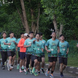 Race photo from VIBES AND STRENGTH CAMP ABR 2025