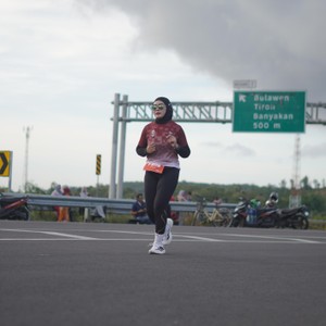 Race photo from KEDIRI HALF MARATHON 2026