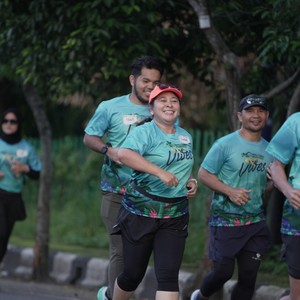 Race photo from VIBES AND STRENGTH CAMP ABR 2025