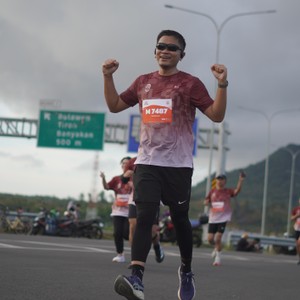 Race photo from KEDIRI HALF MARATHON 2026