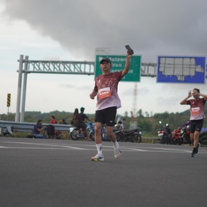 Race photo from KEDIRI HALF MARATHON 2026