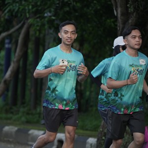 Race photo from VIBES AND STRENGTH CAMP ABR 2025