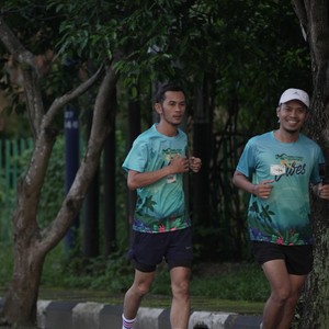 Race photo from VIBES AND STRENGTH CAMP ABR 2025