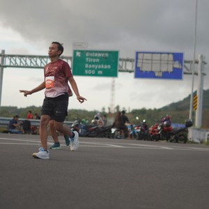 Race photo from KEDIRI HALF MARATHON 2026