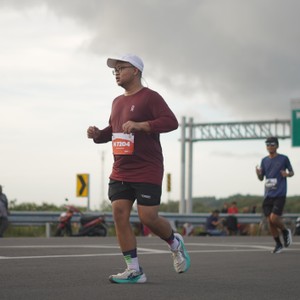 Race photo from KEDIRI HALF MARATHON 2026