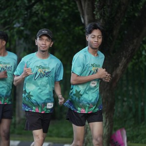 Race photo from VIBES AND STRENGTH CAMP ABR 2025