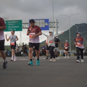 Race photo from KEDIRI HALF MARATHON 2026