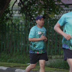 Race photo from VIBES AND STRENGTH CAMP ABR 2025