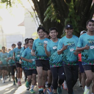 Race photo from VIBES AND STRENGTH CAMP ABR 2025