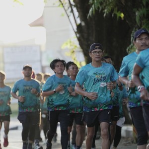 Race photo from VIBES AND STRENGTH CAMP ABR 2025