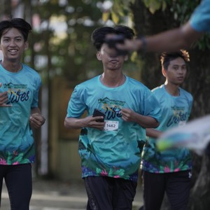 Race photo from VIBES AND STRENGTH CAMP ABR 2025