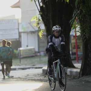 Race photo from VIBES AND STRENGTH CAMP ABR 2025