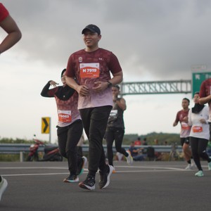 Race photo from KEDIRI HALF MARATHON 2026