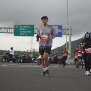 Race photo from KEDIRI HALF MARATHON 2026