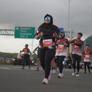 Race photo from KEDIRI HALF MARATHON 2026