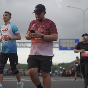Race photo from KEDIRI HALF MARATHON 2026