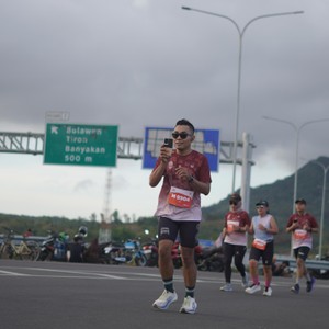 Race photo from KEDIRI HALF MARATHON 2026