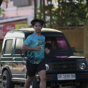 Race photo from VIBES AND STRENGTH CAMP ABR 2025