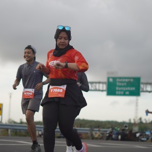Race photo from KEDIRI HALF MARATHON 2026