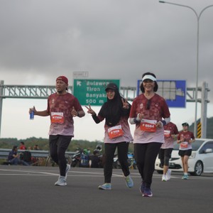 Race photo from KEDIRI HALF MARATHON 2026