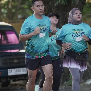 Race photo from VIBES AND STRENGTH CAMP ABR 2025