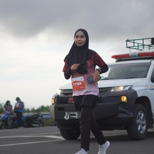 Race photo from KEDIRI HALF MARATHON 2026