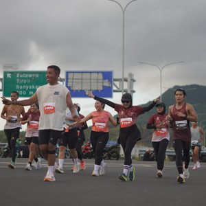Race photo from KEDIRI HALF MARATHON 2026