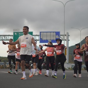 Race photo from KEDIRI HALF MARATHON 2026