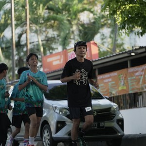 Race photo from VIBES AND STRENGTH CAMP ABR 2025