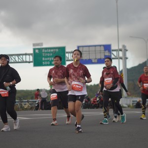 Race photo from KEDIRI HALF MARATHON 2026