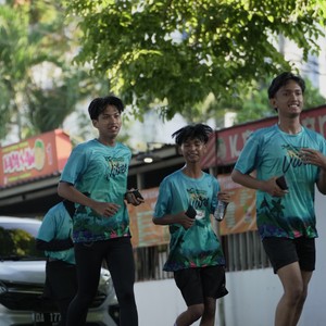Race photo from VIBES AND STRENGTH CAMP ABR 2025