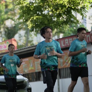 Race photo from VIBES AND STRENGTH CAMP ABR 2025