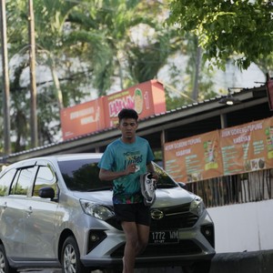 Race photo from VIBES AND STRENGTH CAMP ABR 2025