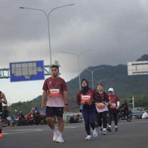 Race photo from KEDIRI HALF MARATHON 2026