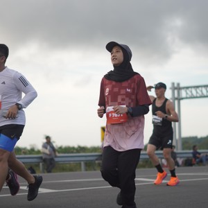 Race photo from KEDIRI HALF MARATHON 2026