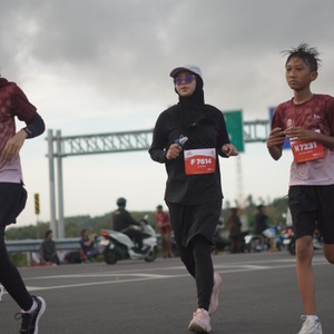 Race photo from KEDIRI HALF MARATHON 2026