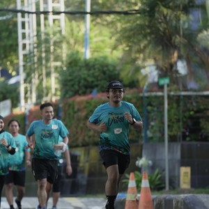Race photo from VIBES AND STRENGTH CAMP ABR 2025
