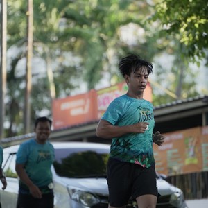 Race photo from VIBES AND STRENGTH CAMP ABR 2025