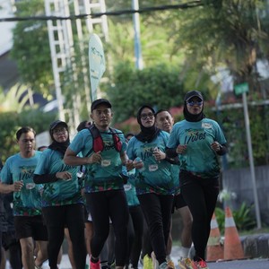 Race photo from VIBES AND STRENGTH CAMP ABR 2025