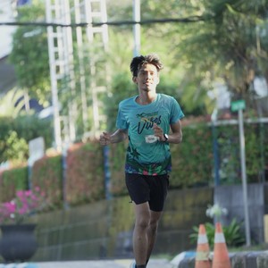 Race photo from VIBES AND STRENGTH CAMP ABR 2025