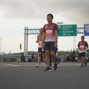 Race photo from KEDIRI HALF MARATHON 2026