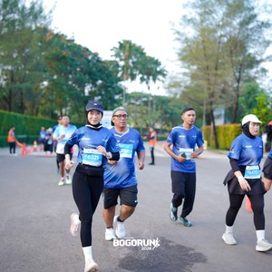 Race photo from BOGORUN 2026