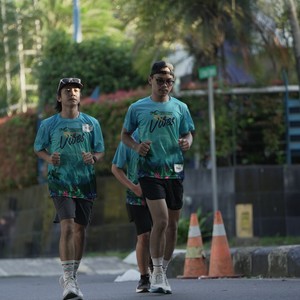 Race photo from VIBES AND STRENGTH CAMP ABR 2025
