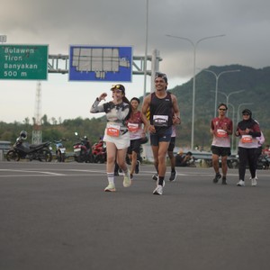 Race photo from KEDIRI HALF MARATHON 2026