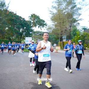Race photo from BOGORUN 2026