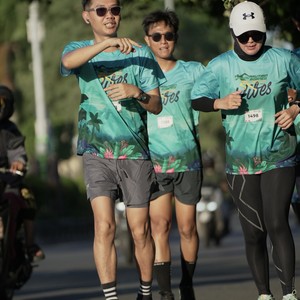Race photo from VIBES AND STRENGTH CAMP ABR 2025