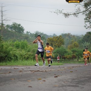 Race photo from KELUD VERTICAL CHALLENGE 2025