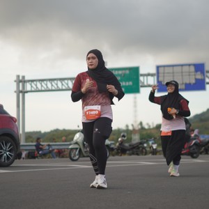 Race photo from KEDIRI HALF MARATHON 2026