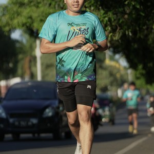 Race photo from VIBES AND STRENGTH CAMP ABR 2025
