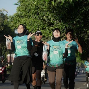 Race photo from VIBES AND STRENGTH CAMP ABR 2025